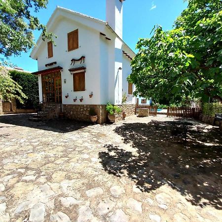 El Refugio De Goriz Villa La Iruela Eksteriør billede