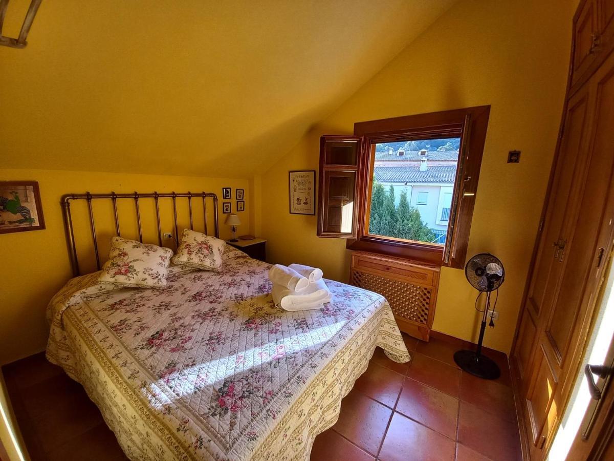 El Refugio De Goriz Villa La Iruela Eksteriør billede