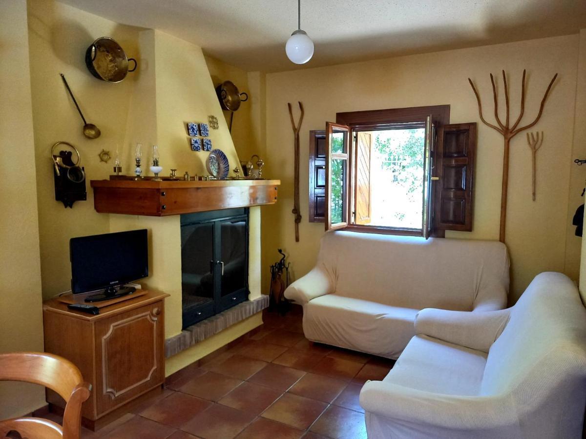 El Refugio De Goriz Villa La Iruela Eksteriør billede